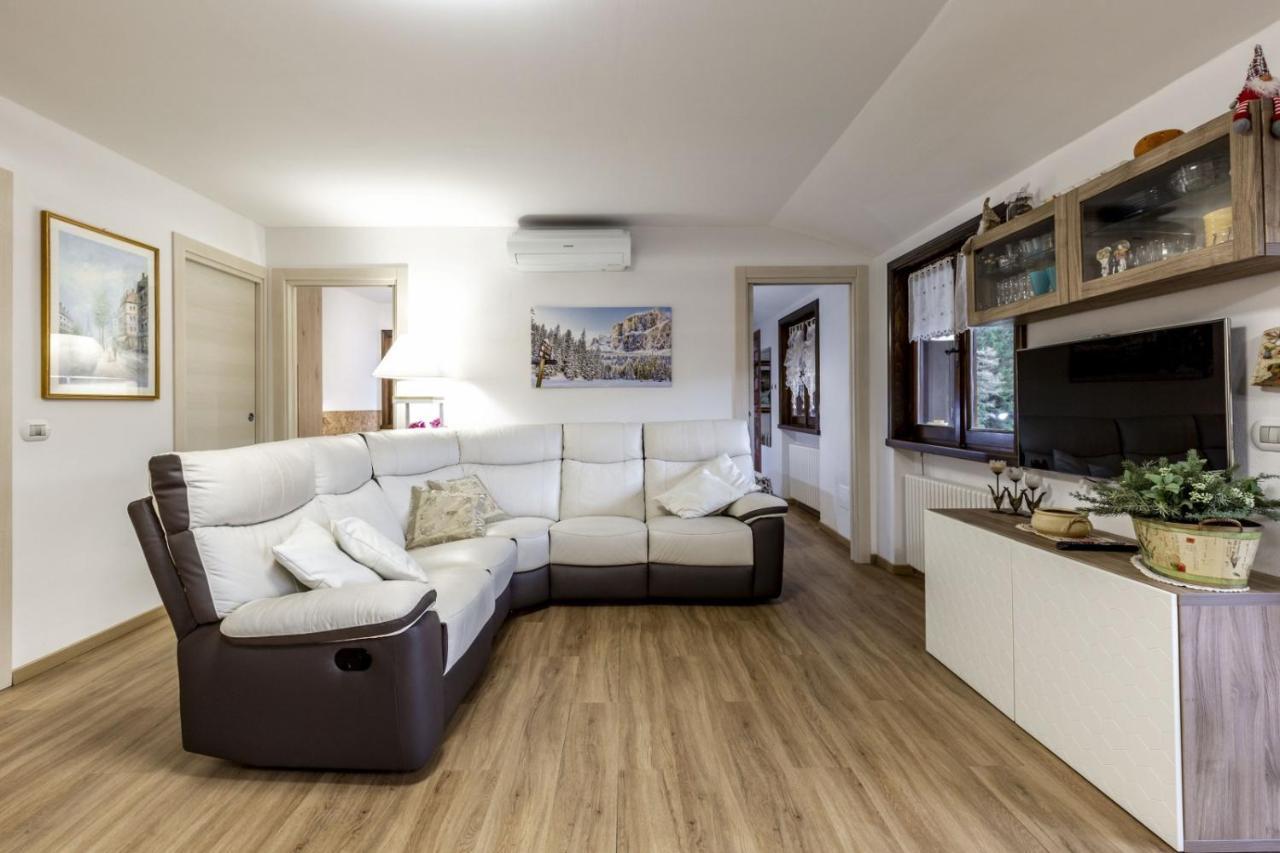 Des Alpes 2 Apartment กานาเซย์ ภายนอก รูปภาพ