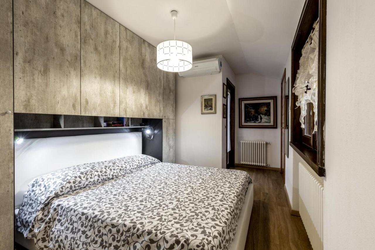 Des Alpes 2 Apartment กานาเซย์ ภายนอก รูปภาพ