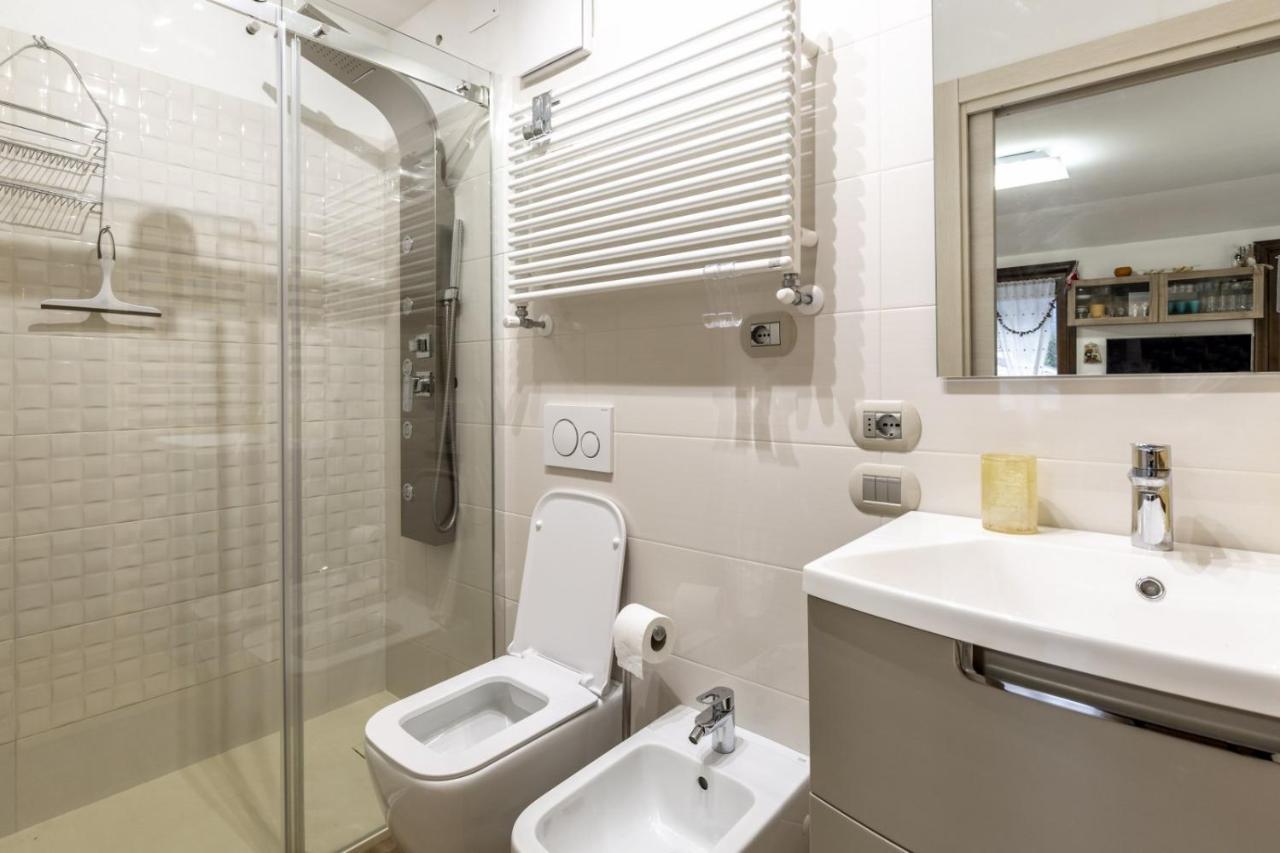 Des Alpes 2 Apartment กานาเซย์ ภายนอก รูปภาพ